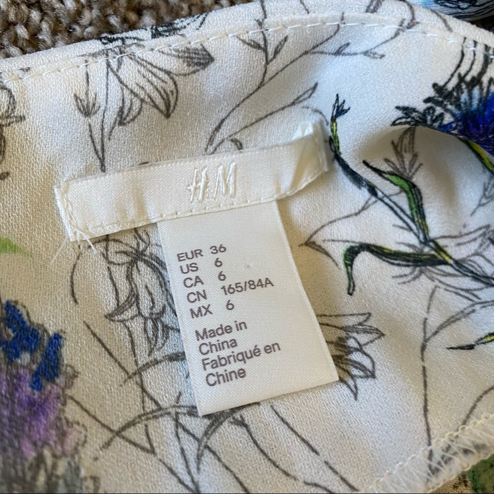 H&M Crêpe Floral Ruffle Hem Midi Dress Size 6 - Picture 11 of 12